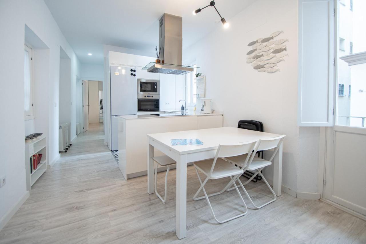 Apartamento Las Lectoras De Cadiz Cádis Exterior foto